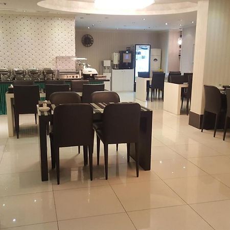 Changwon Olympic Hotel Номер фото